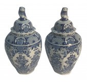 PR. OF 17" B/W DELFT PORC. CAP