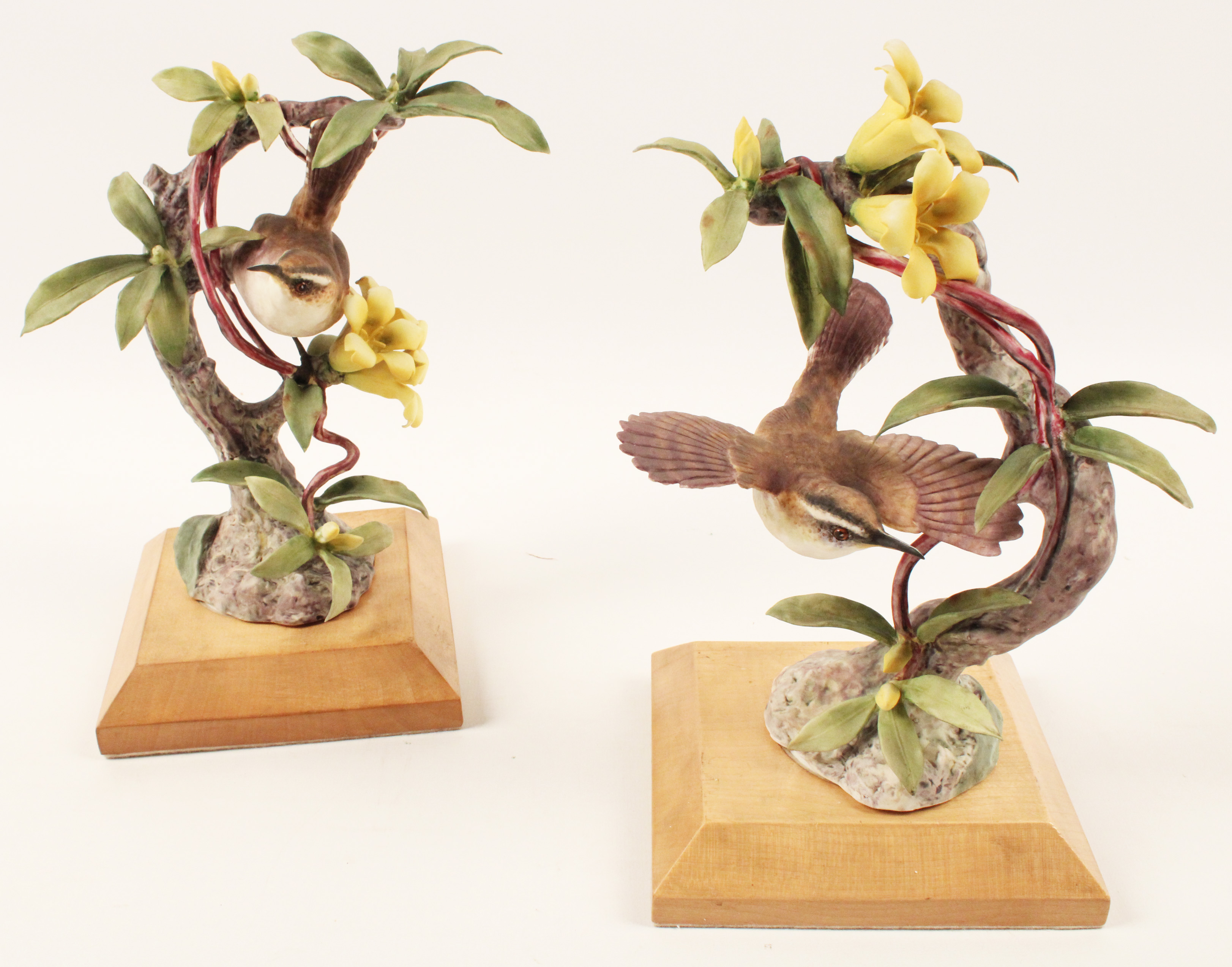PR OF BEWICKS WREN PORCELAIN BIRD