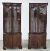 PR. OF MAHOGANY BOW FRONT CORN