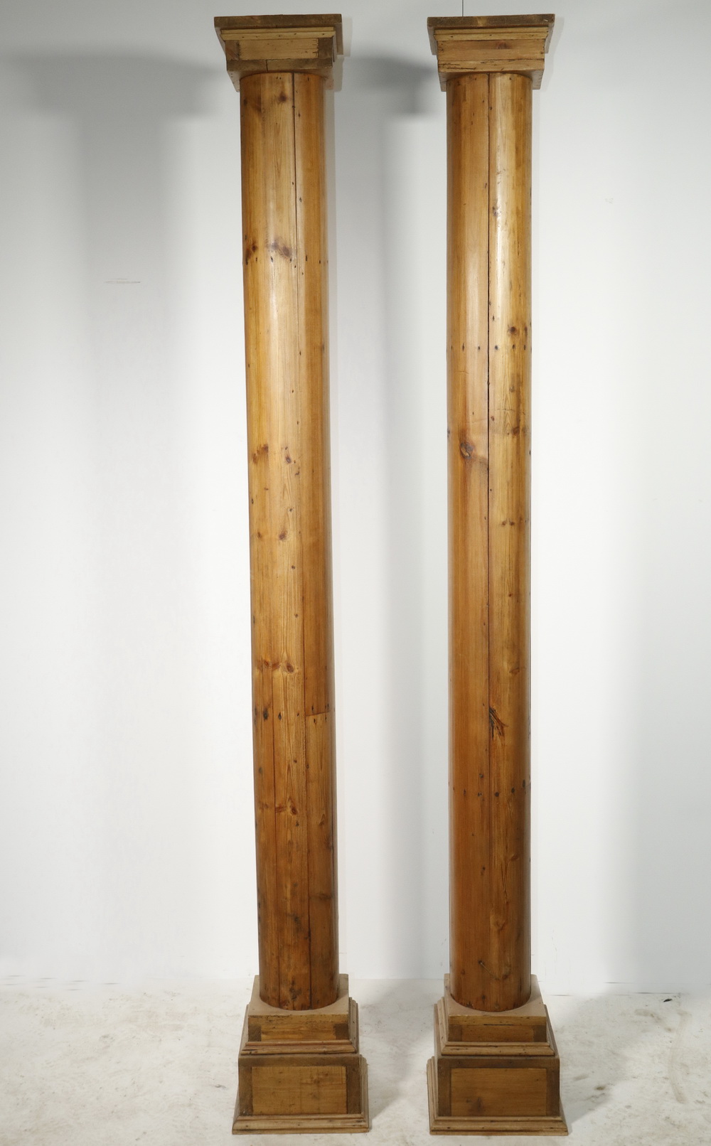 PR OF SCRUBBED PINE COLUMNS (2)