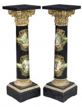 PR OF VENETIAN DESIGNED POLYCH