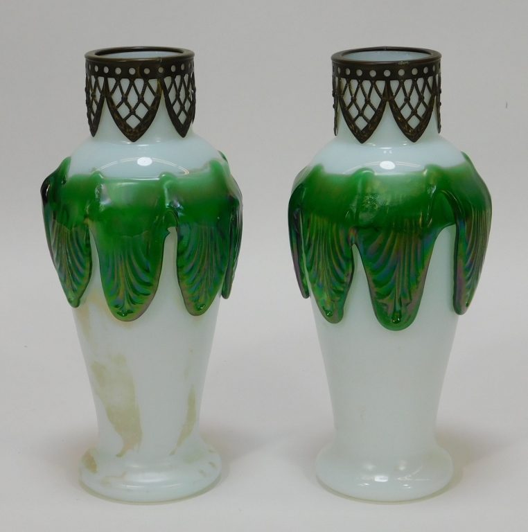 PR OPALINE AND GREEN BOHEMIAN ART