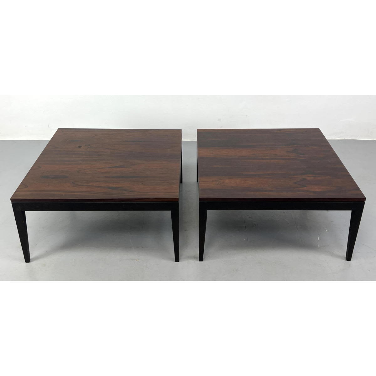 Pr Rosewood Top Ebonized Base