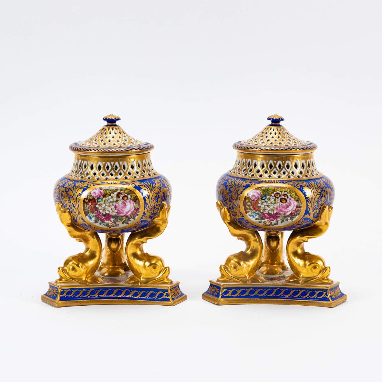 PR., ROYAL CROWN DERBY STYLE FLORAL