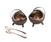 PR SILVER MOUNTED COCONUT SALT