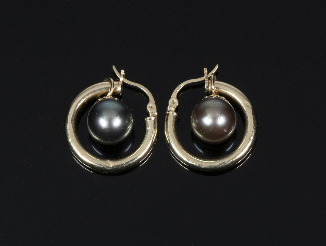 PR SOUTH SEA PEARL HOOP EARRINGS