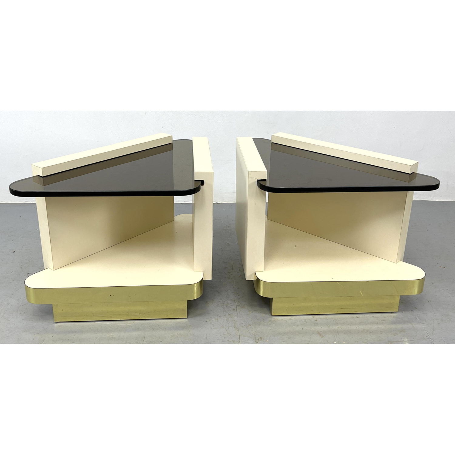 Pr Topaz Glass Top Triangular
