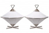 PR. WHITE & CHROME RETRO SPACE