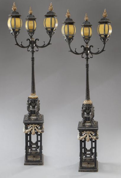Pr. wrought iron street lamps
