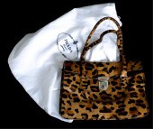 PRADA LEOPARD PATTERN FUR ATTA