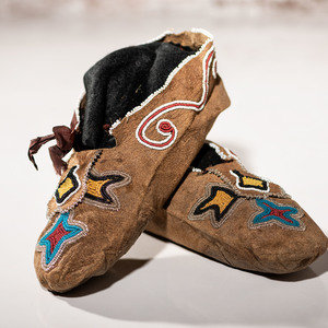 Prairie Beaded Hide Moccasins third