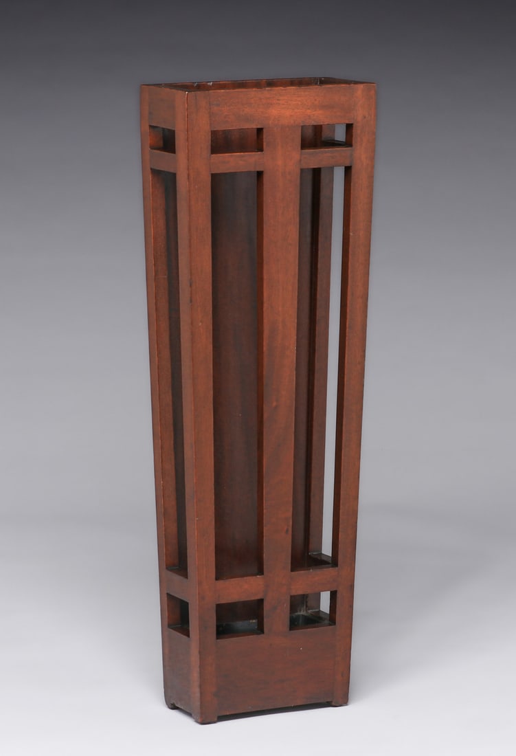 PRAIRIE SCHOOL CUTOUT MAHOGANY