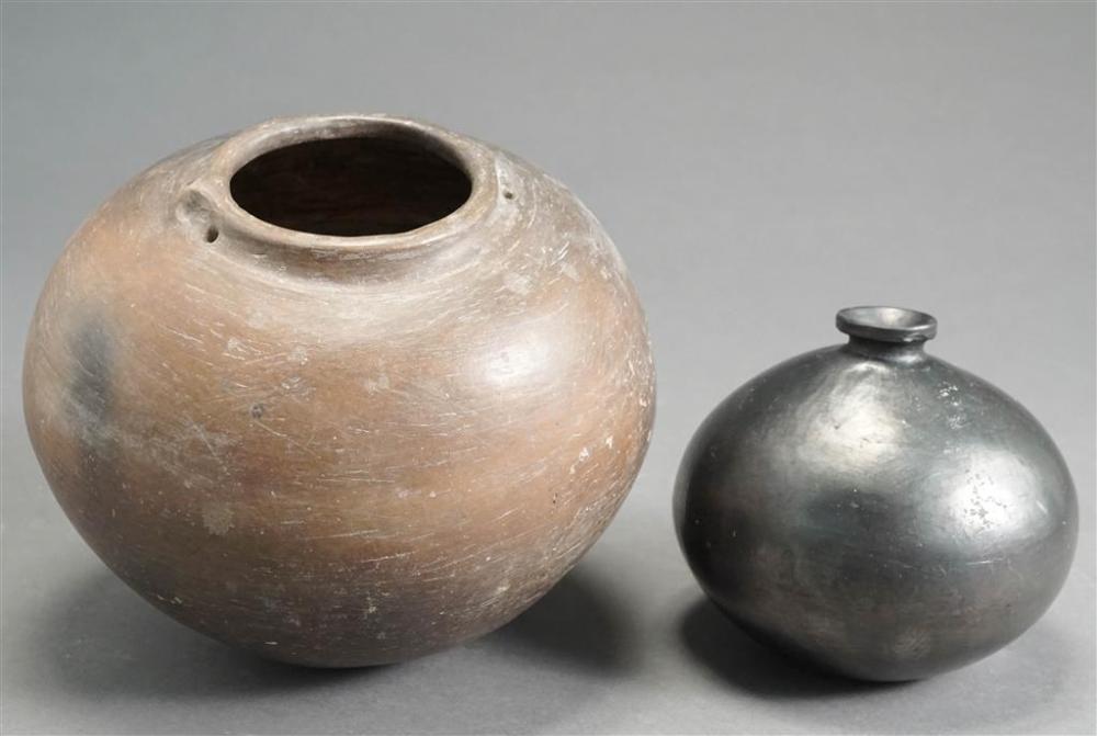 PRE-COLUMBIAN BROWN POTTERY BOWL