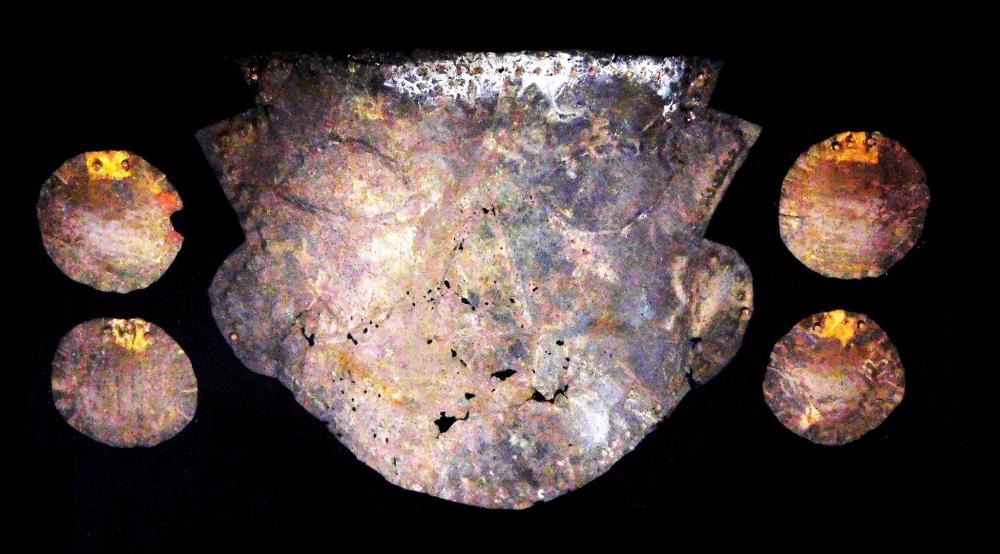 PRE-COLUMBIAN: CHANCAY OR CHIMU