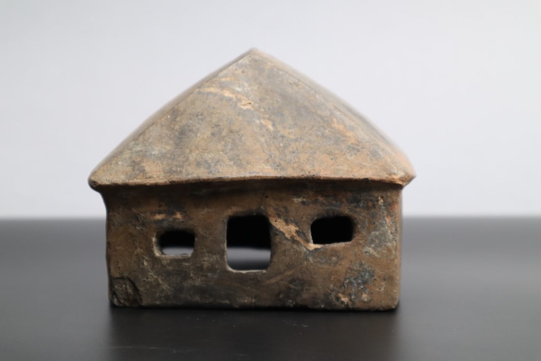 PRE-COLUMBIAN INCENSE BURNER, HUT