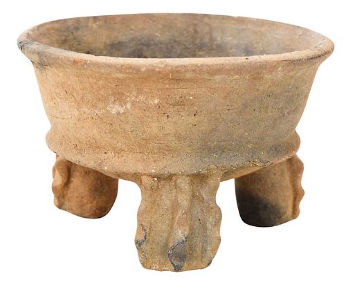 PRE COLUMBIAN STYLE THREE FOOTED