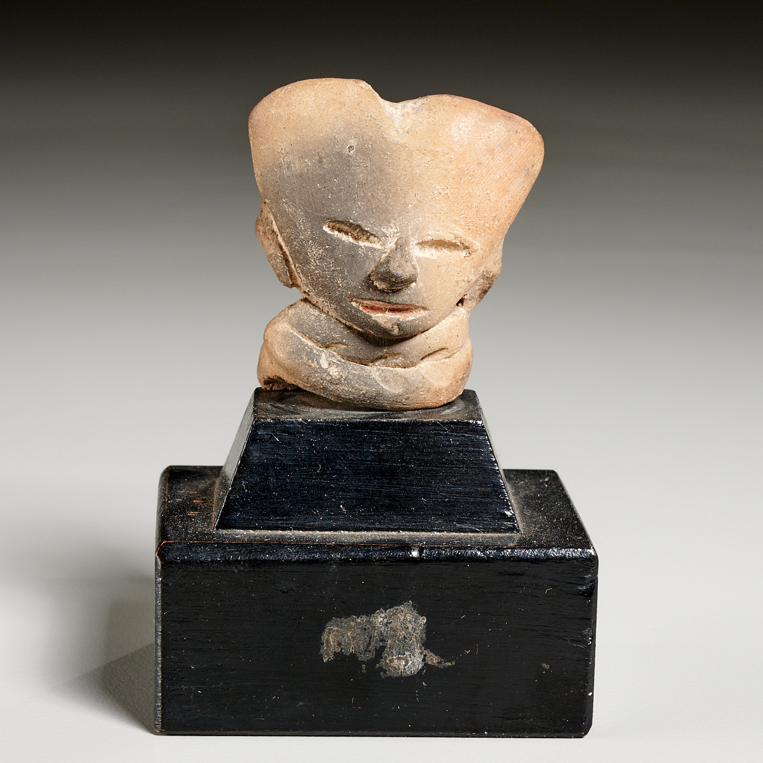 PRE-COLUMBIAN TOTONAC SMILING FACE,