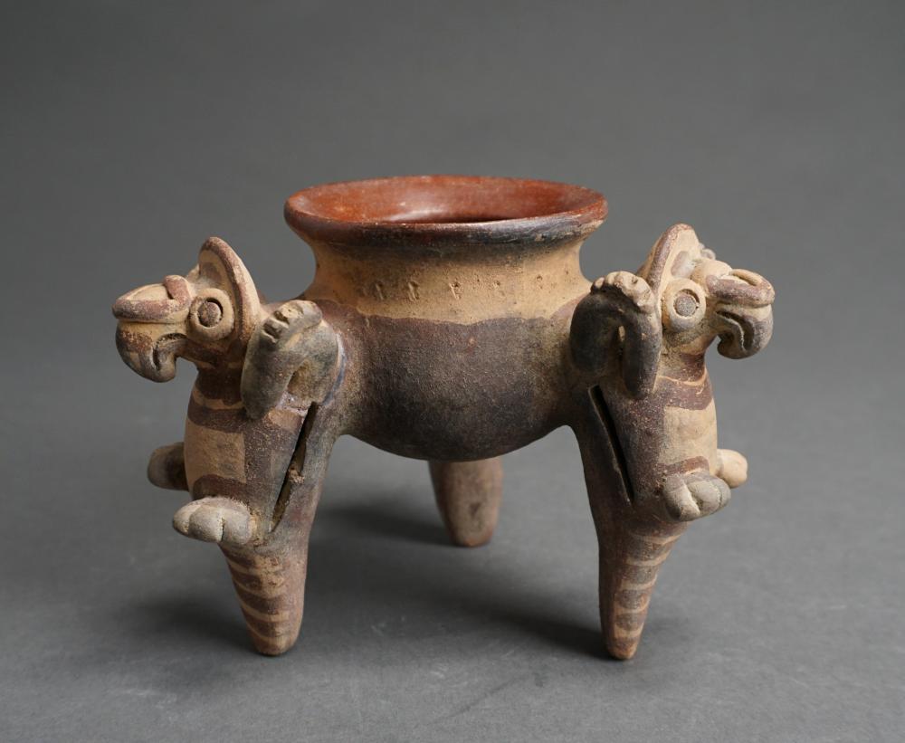 PRE-COLUMBIAN TYPE POTTERY