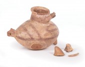 PRE-COLUMBIAN ZOOMORPHIC POTTE