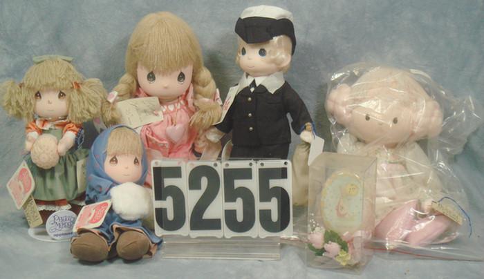 Precious moments lot, 10 to 15 inch