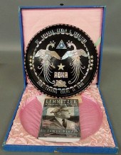 Presentation tray "To General