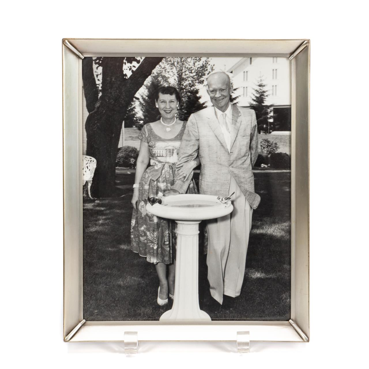 PRESIDENT & MRS. EISENHOWER