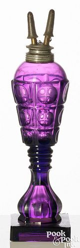 PRESSED AMETHYST GLASS WHALE O