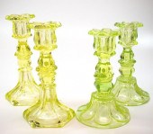 PRESSED PETAL & LOOP CANDLESTI