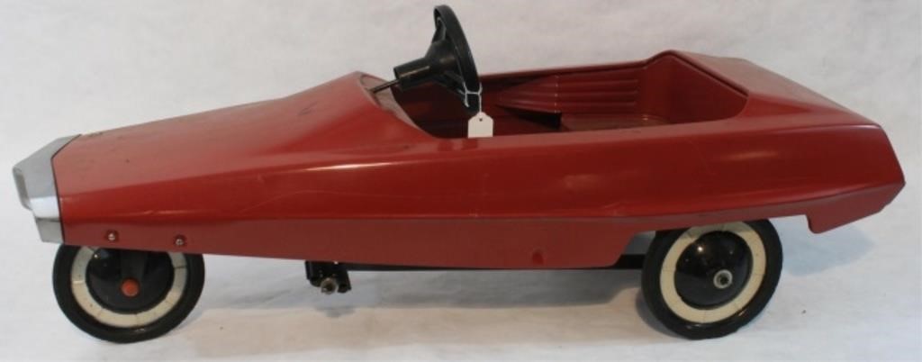 PRESSED STEEL FUTURISTIC 3-WHEEL