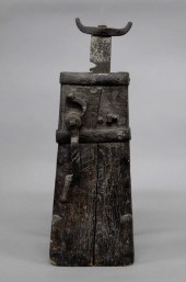 Primative wood/iron Conestoga