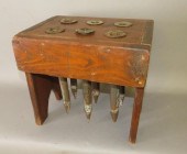 PRIMITIVE 6-HOLE BENCH TYPE CA