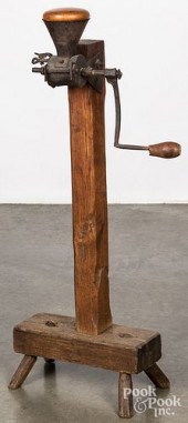 PRIMITIVE BLACKSMITH MADE GRIN