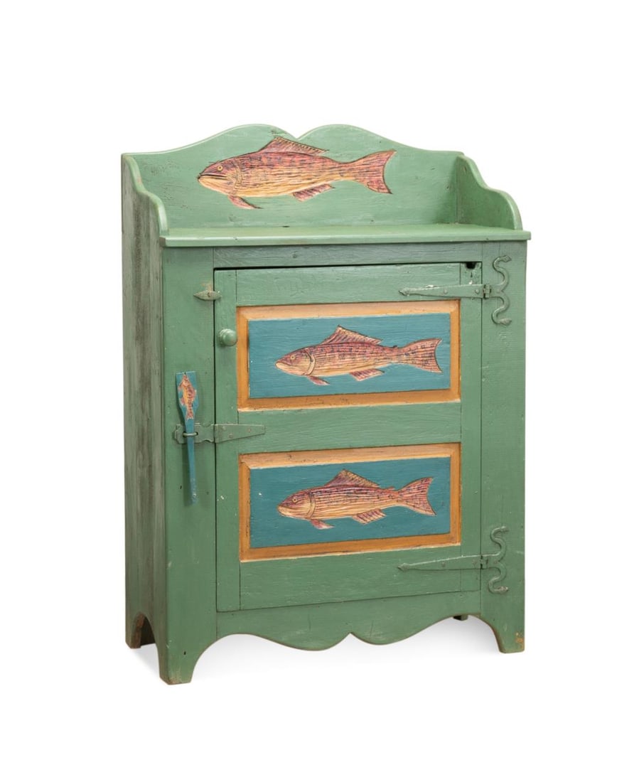 PRIMITIVE GREEN PAINTED FISH
