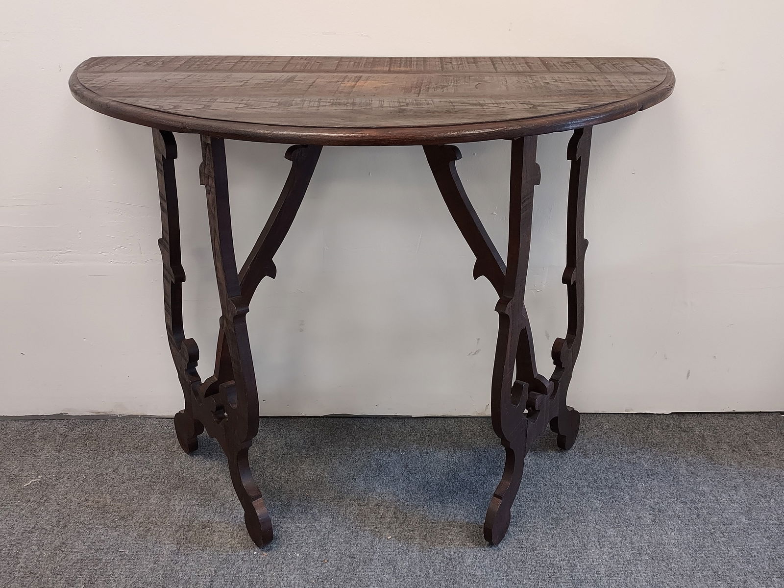 PRIMITIVE ITALIAN CARVED WALNUT