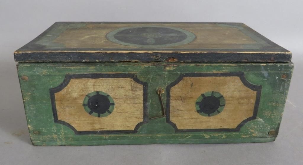 PRIMITIVE PAINT DECORATED