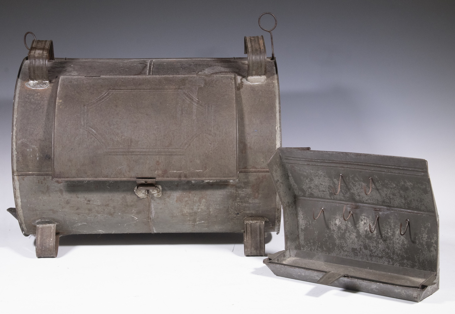 PRIMITIVE SHEET IRON REFLECTOR