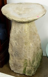 PRIMITIVE STONE PEDESTAL Primi