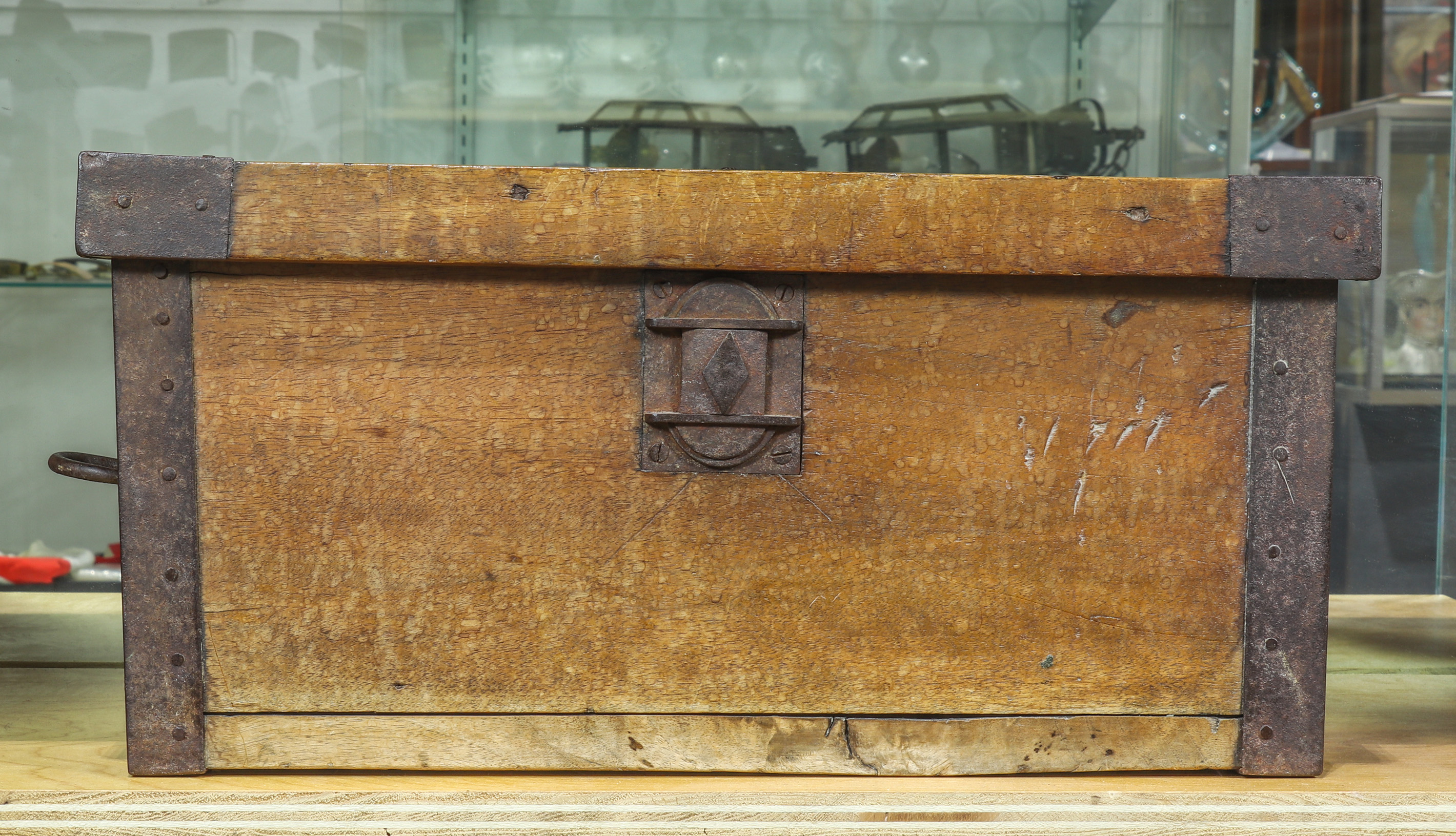PRIMITIVE WOOD BOX WITH IRON MOUNTS