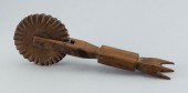PRIMITIVE WOODEN PIE CRIMPER L