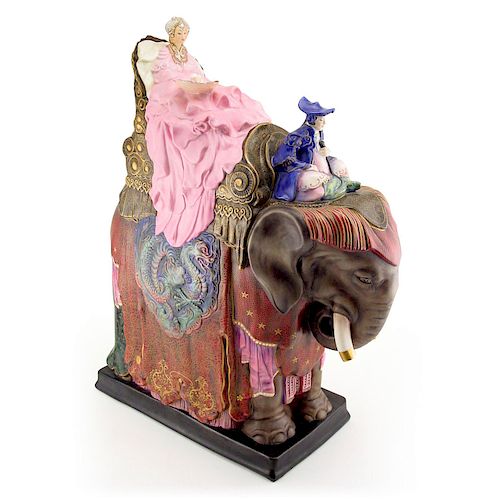 PRINCESS BADOURA HN2081 - ROYAL