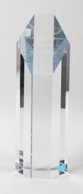 PRISM FORM CRYSTAL VASE PRESEN