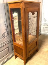 PROVINCIAL FRUITWOOD LOUIS XV