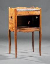 PROVINCIAL LOUIS XV PETITE COM