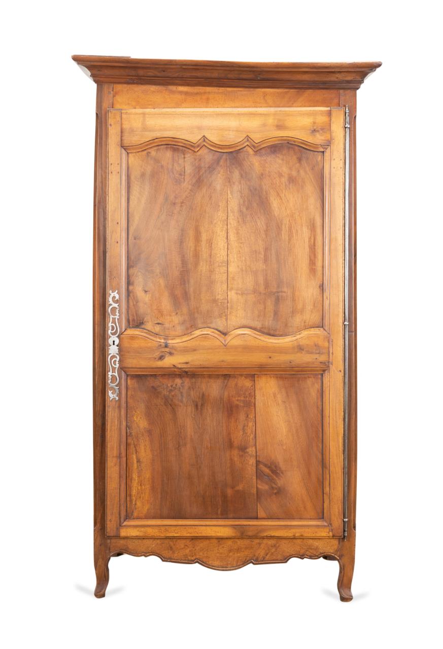 PROVINCIAL LOUIS XV STYLE