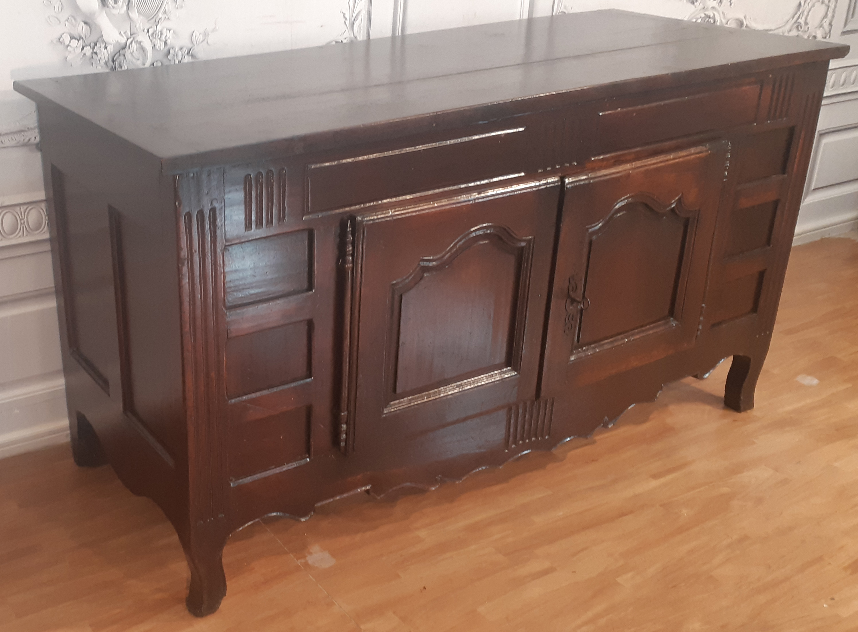 PROVINCIAL LOUIS XV STYLE BUFFET