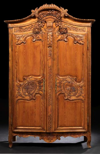Provincial Louis XV-Style Pine