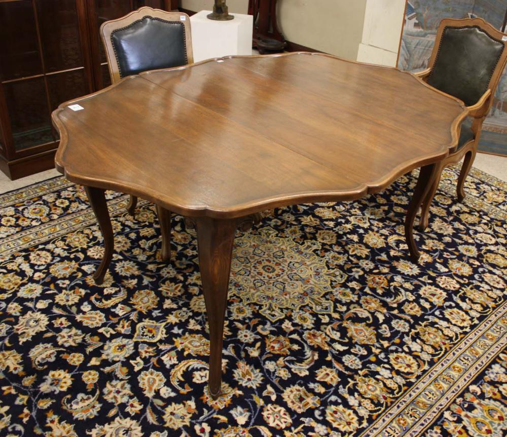 PROVINCIAL STYLE DINING TABLE
