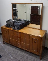 PROVINCIAL STYLE FRUITWOOD TRI