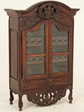 PROVINCIAL WALNUT LOUIS XV STY