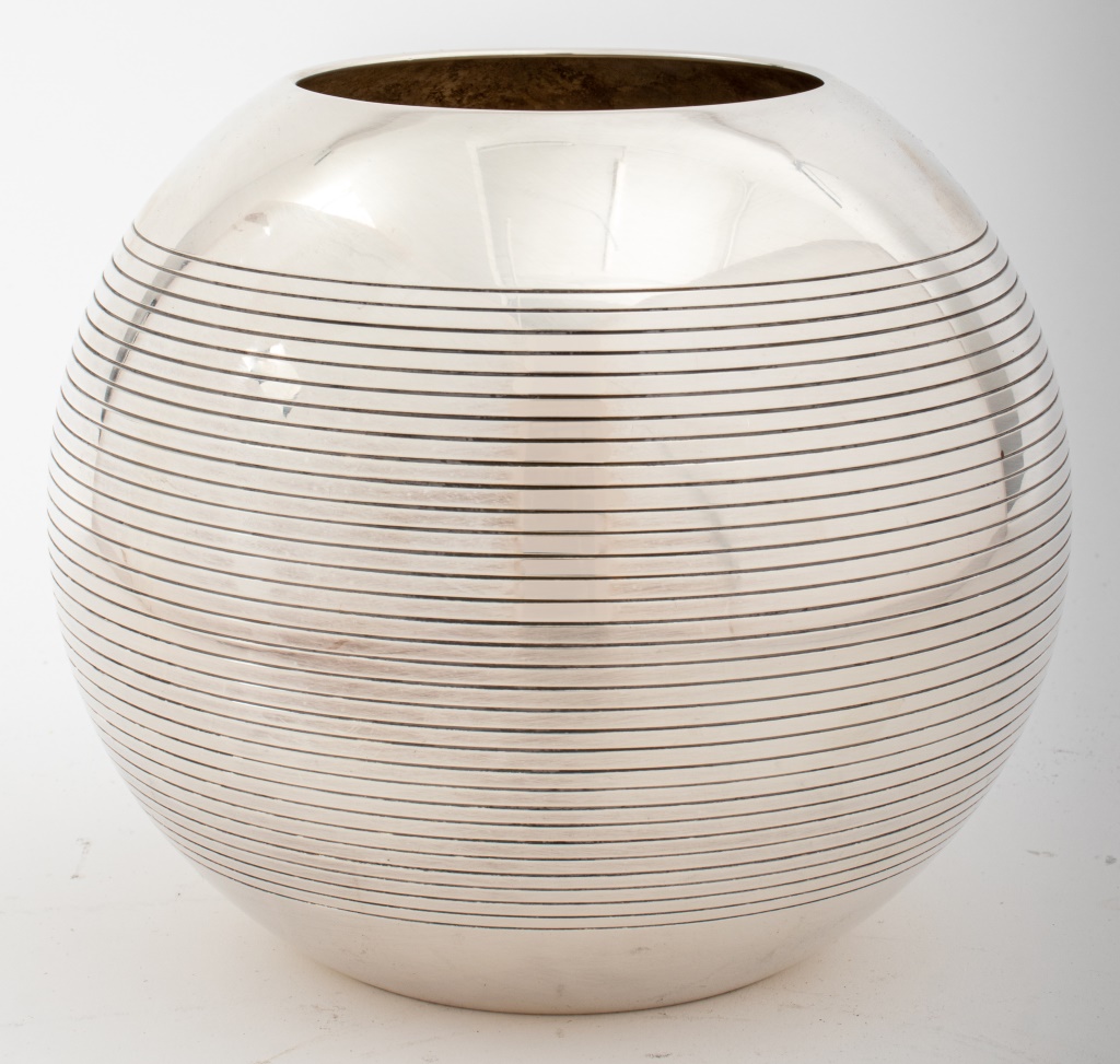 PUIFORCAT ART DECO SILVERPLATE VASE